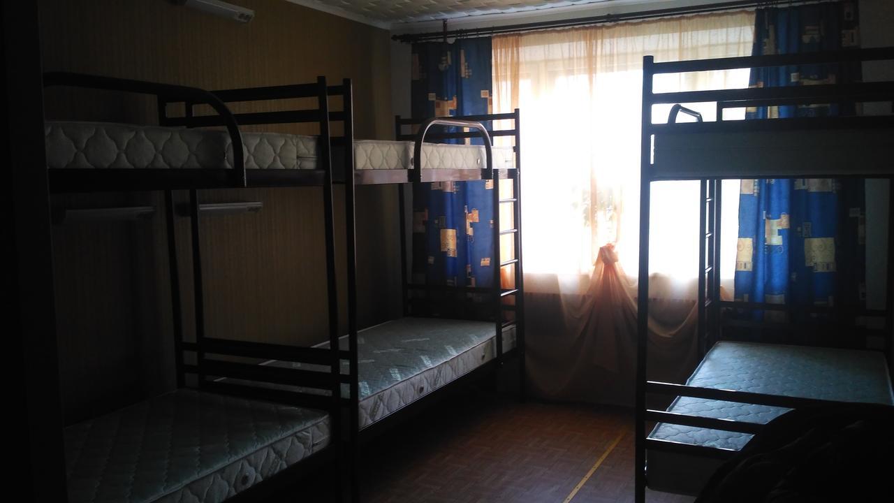 Hostel - Avaliani Street Zaporizhia Eksteriør billede